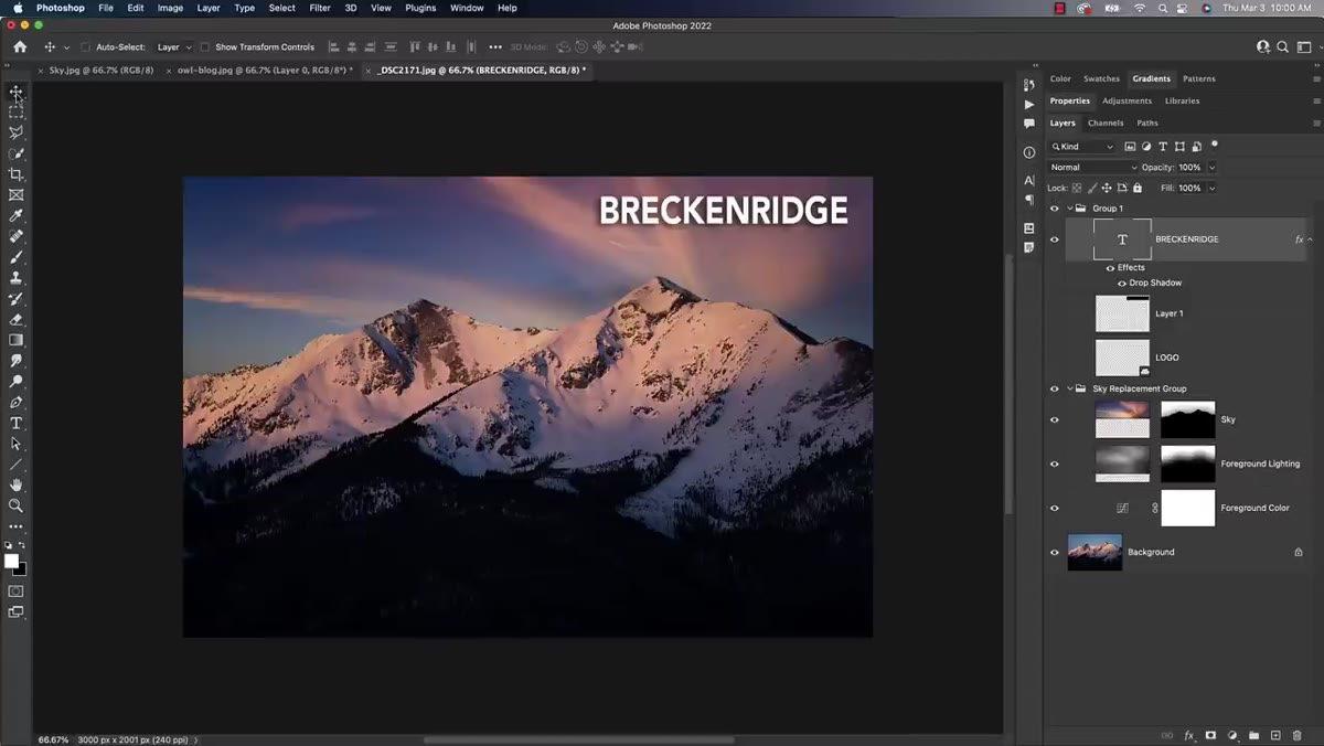 Move tool selected, layer being duplicated by Alt-dragging on canvas