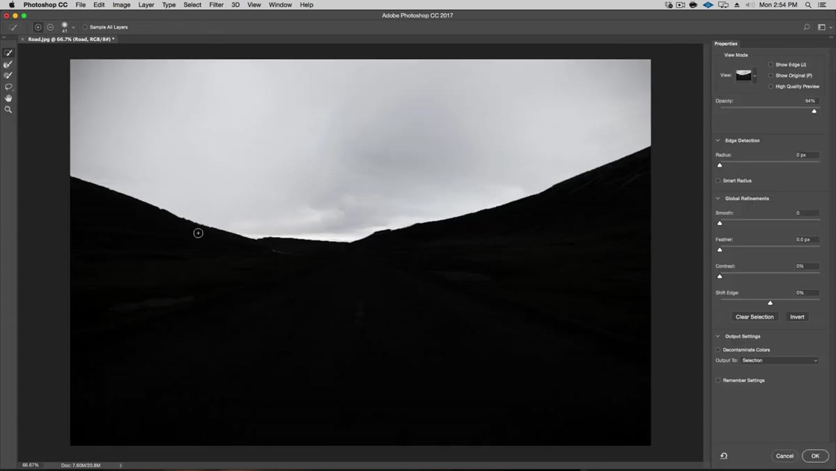 Select and Mask workspace open showing edge detection slider