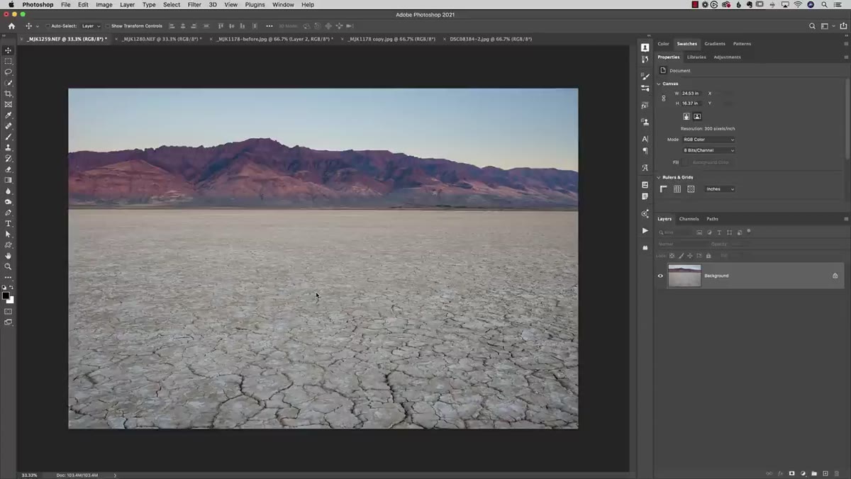Comparison of 16mm vs 24mm shot showing background size difference