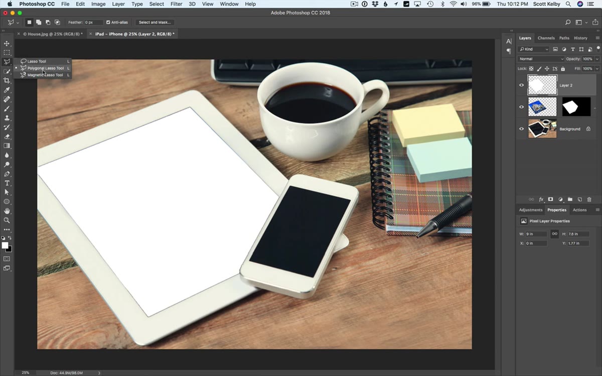 Polygonal Lasso drawing selection across white fill layer