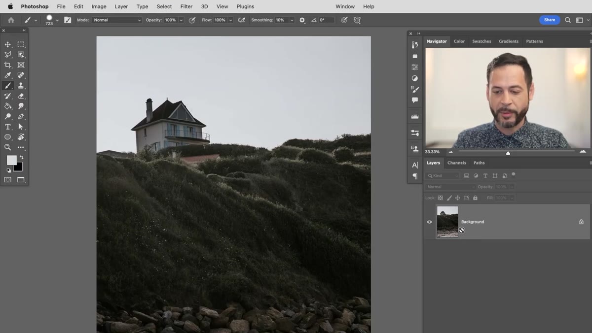 Duplicating background layer before any edits begin