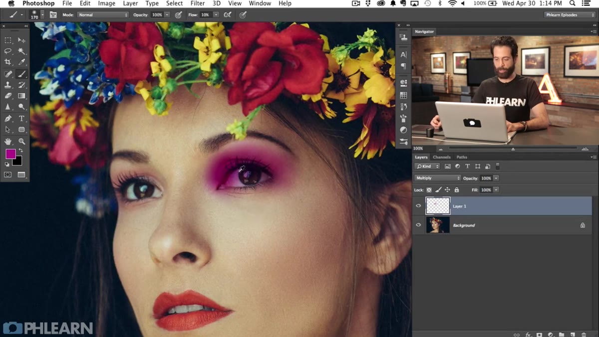 Layer blend mode dropdown, Multiply selected on eyeshadow layer
