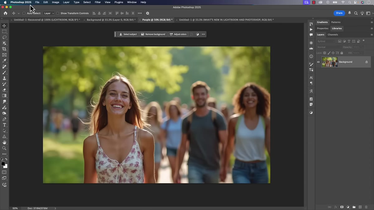 Photoshop 2025 open showing version number in interface
