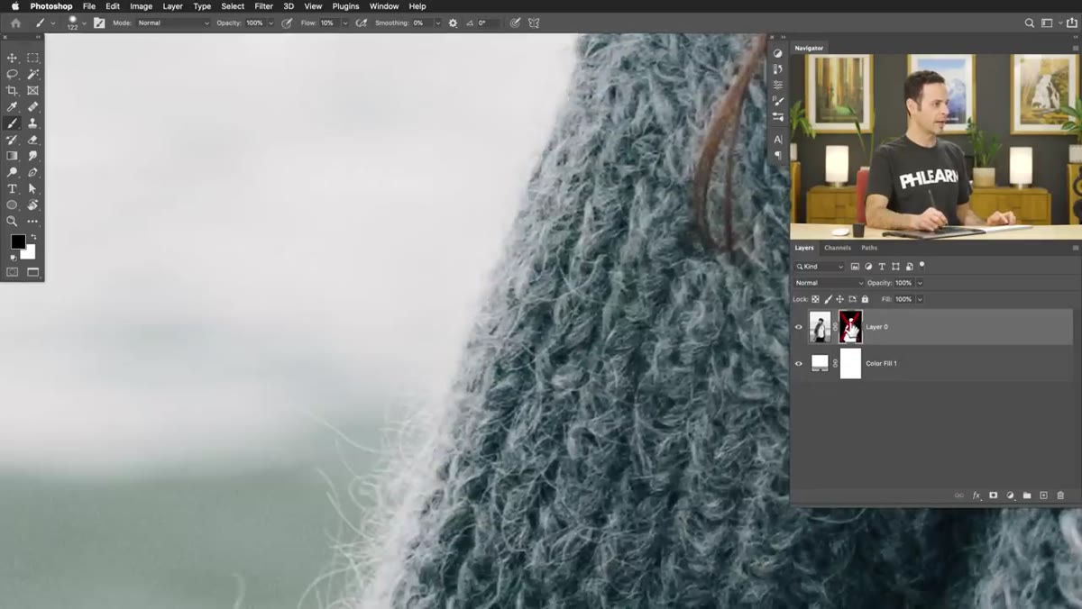Fuzzy sweater edge showing jagged automatic selection result