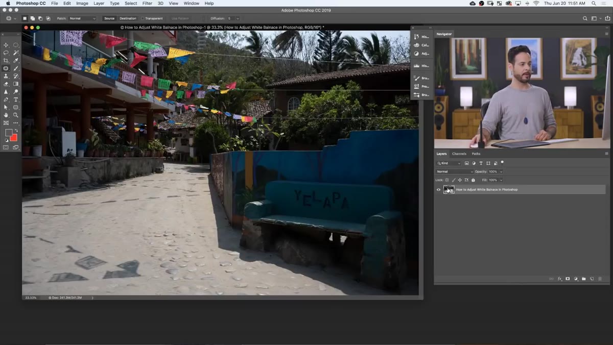 Double-clicking Smart Object thumbnail to reopen Camera Raw