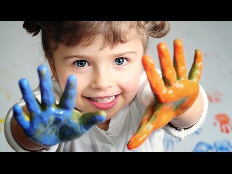 Vignettes, Warm Skin, and Bright Eyes: A Practical Photoshop Workflow for Kids' Portraits